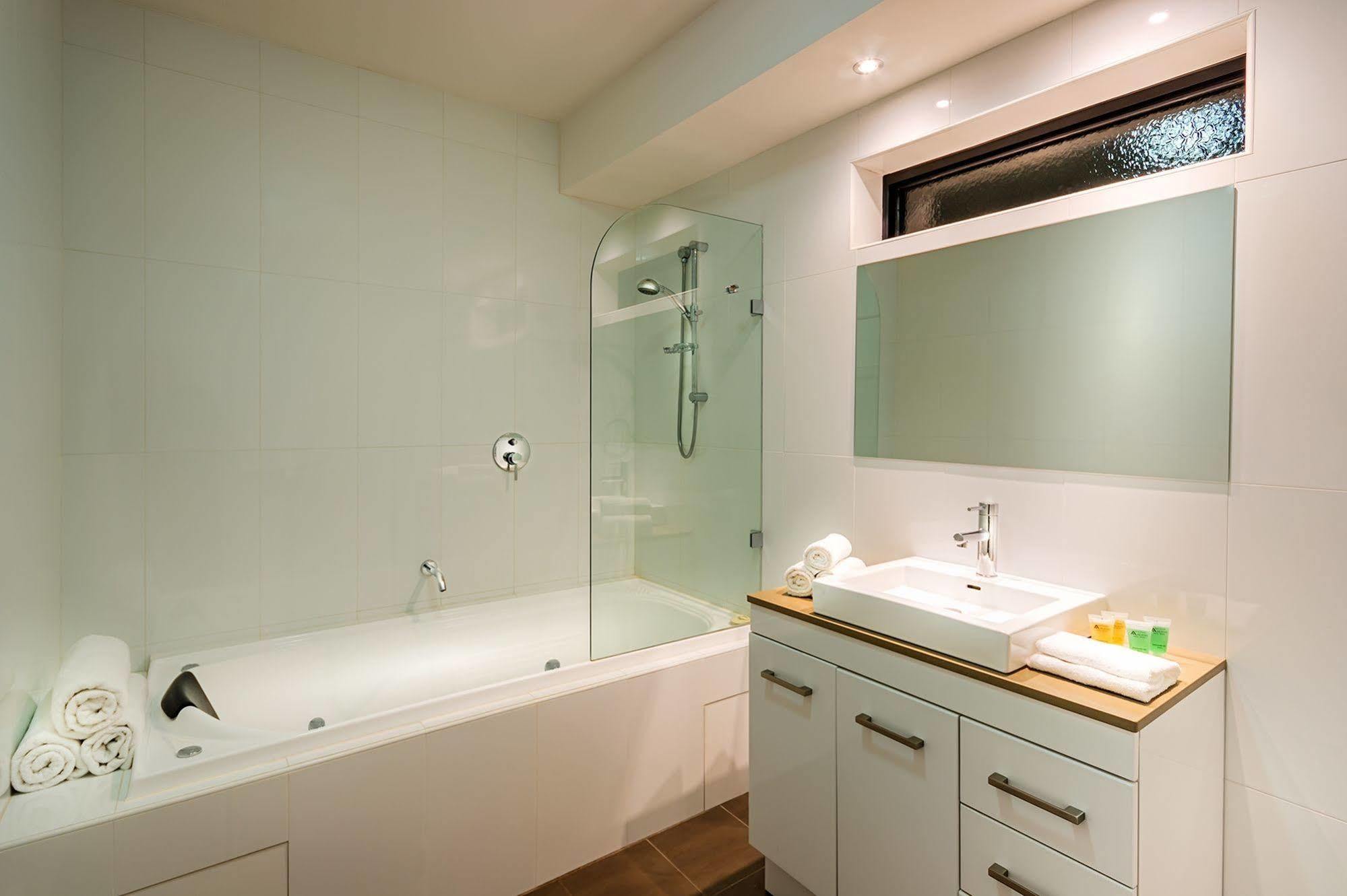 Crest On Barkly Serviced Apartments Melbourne City Exterior foto
